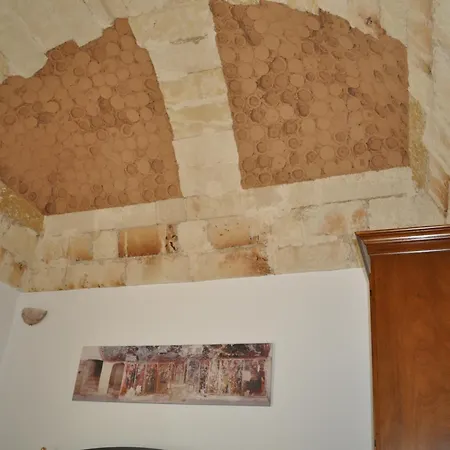 Oda ve Kahvaltı Corte Regina Esther Veglie