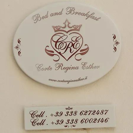 Corte Regina Esther