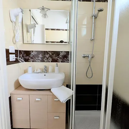 Corte Regina Esther 3* Veglie