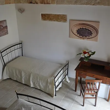 Corte Regina Esther Bed & Breakfast Veglie