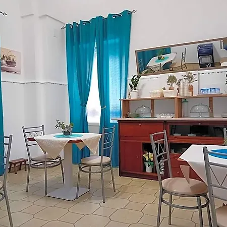 科尔特里贾纳以斯帖住宿加早餐旅馆 住宿加早餐酒店