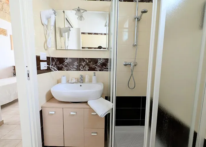 Corte Regina Esther 3* Велье