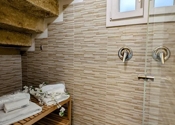 Corte Regina Esther 3* Велье