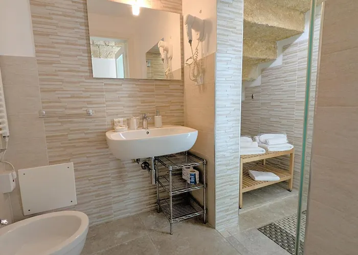 Corte Regina Esther 3* Veglie